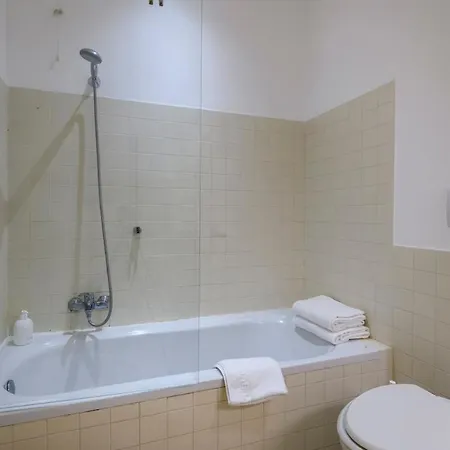 Vigoni 4 - Fabulous For 6 People